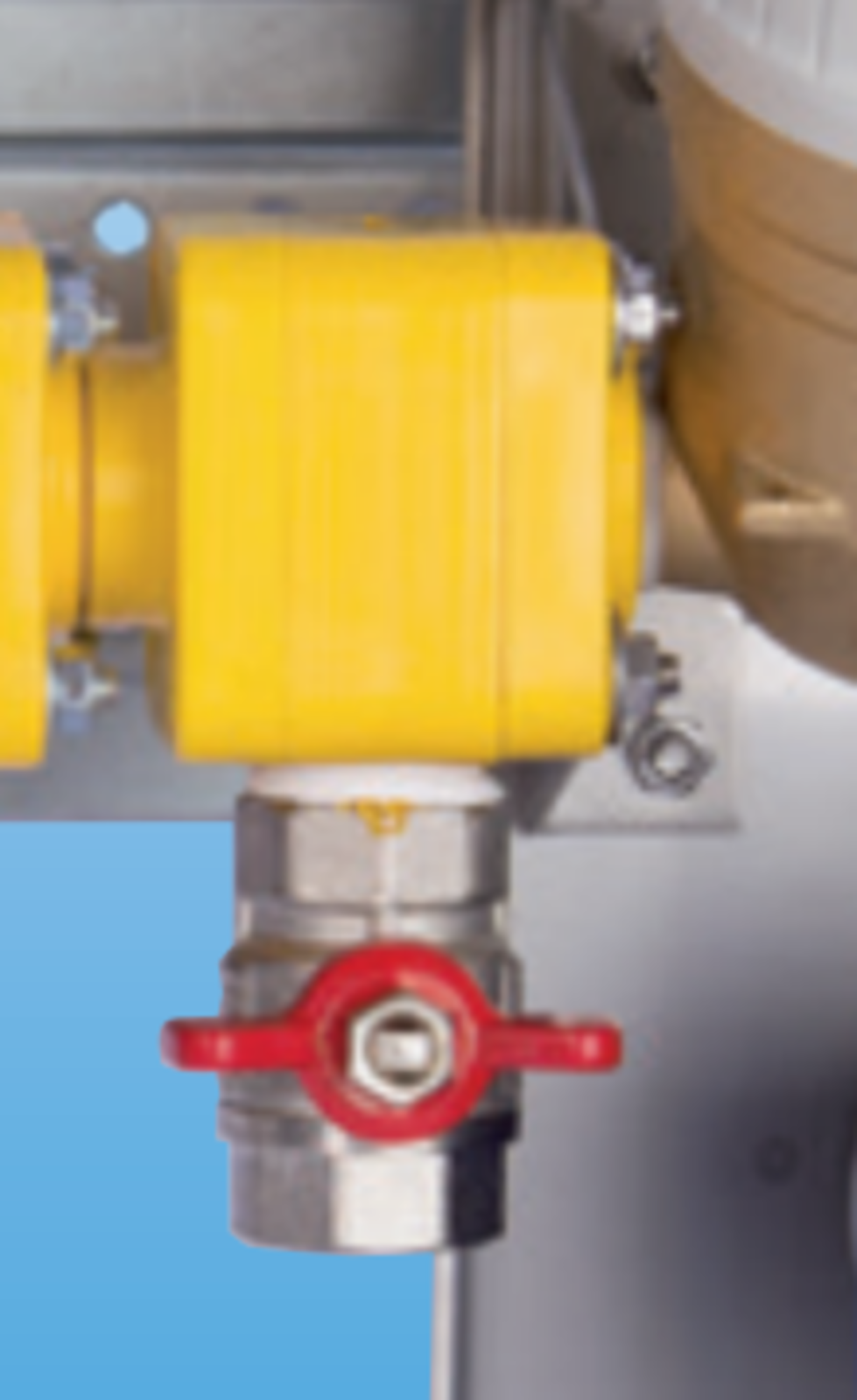Flange with ball valve